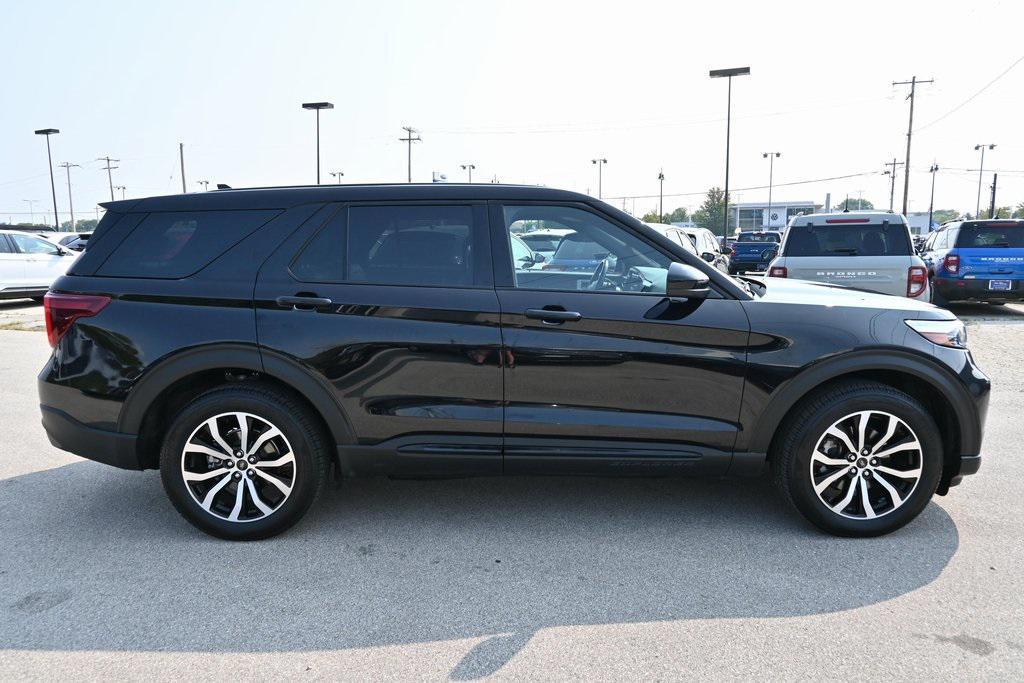 used 2022 Ford Explorer car, priced at $35,592