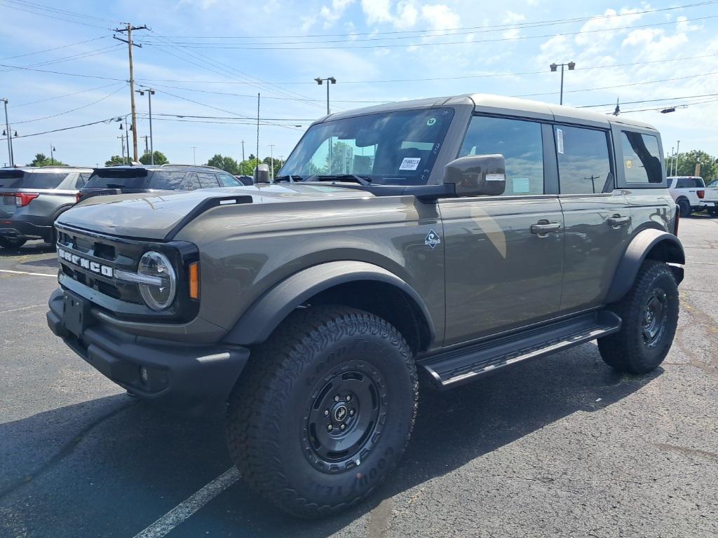 new 2025 Ford Bronco car, priced at $61,509