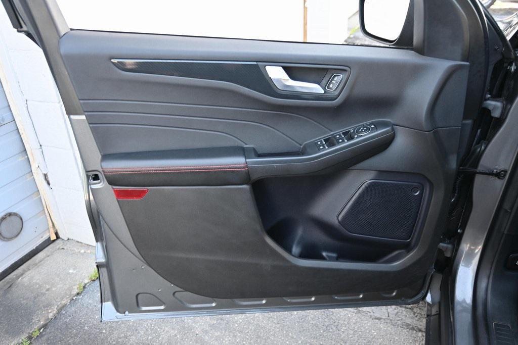 used 2024 Ford Escape car, priced at $30,994
