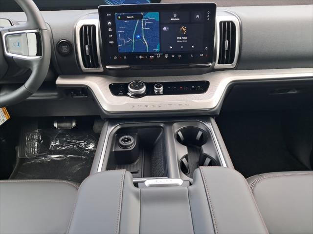 new 2025 Ford Expedition Max car, priced at $75,470