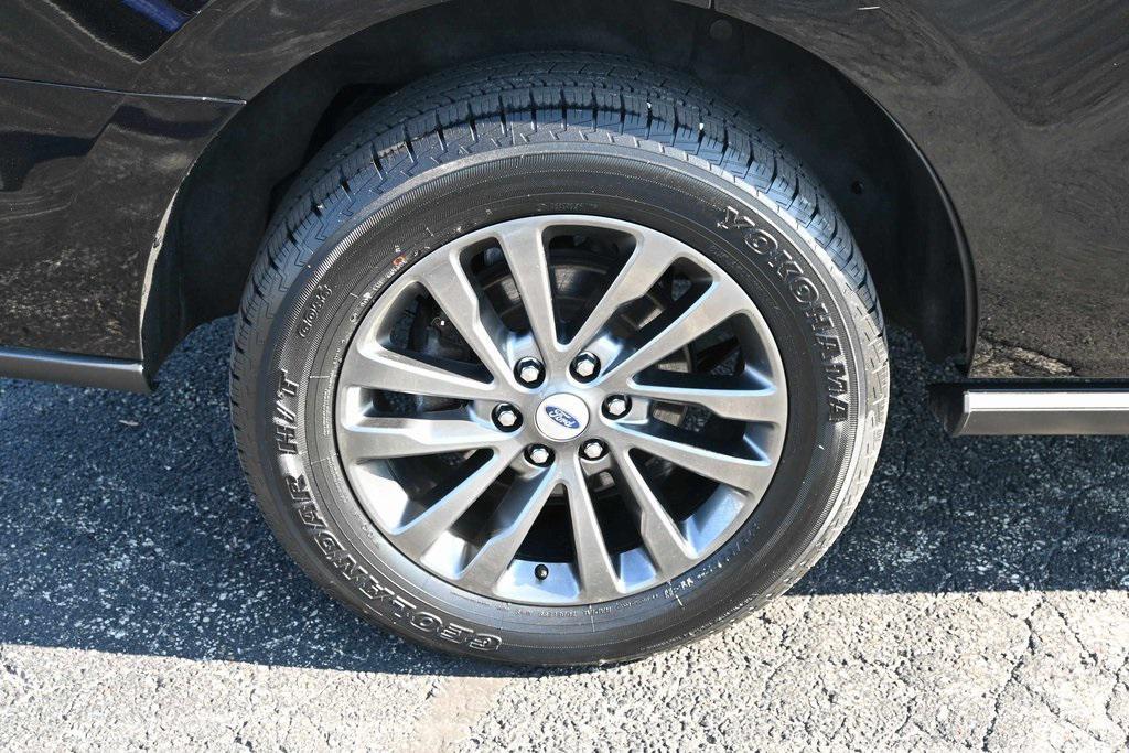 used 2021 Ford Expedition car, priced at $38,762