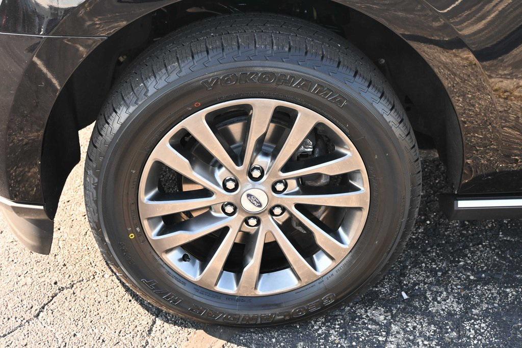 used 2021 Ford Expedition car, priced at $38,762