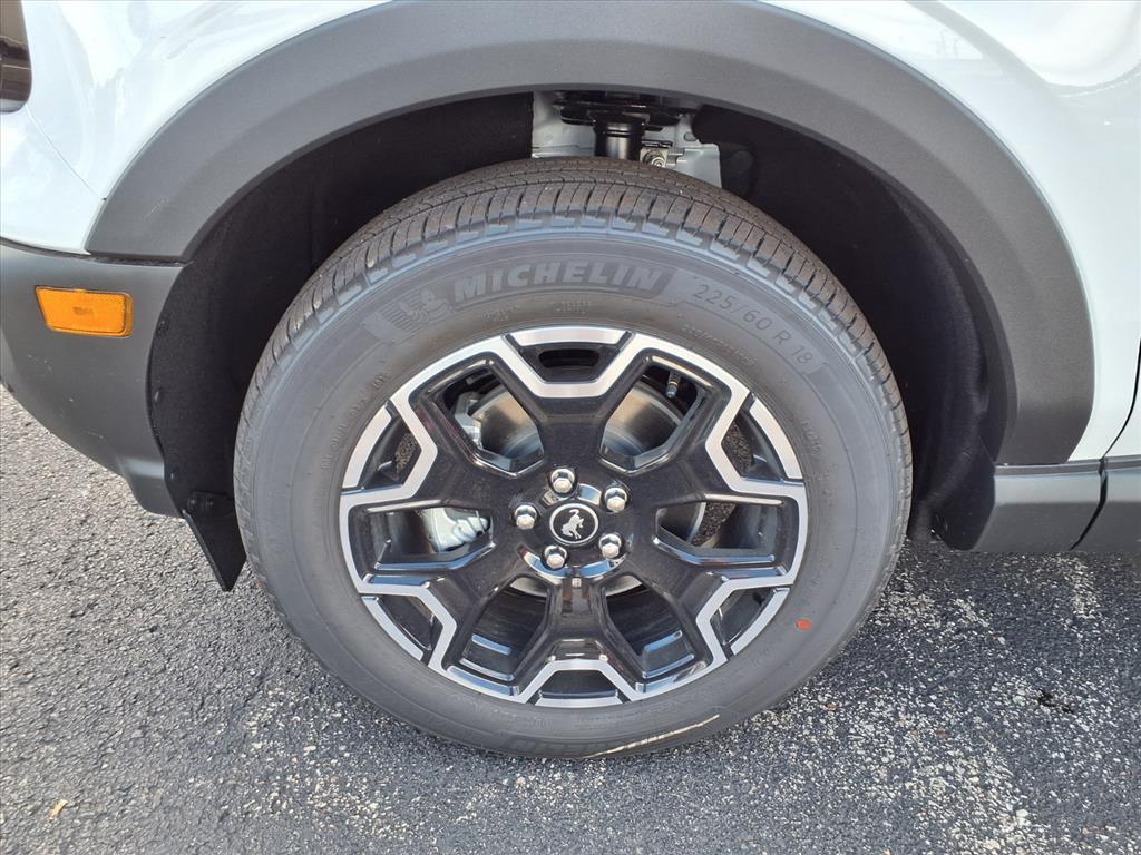 new 2025 Ford Bronco Sport car, priced at $40,260