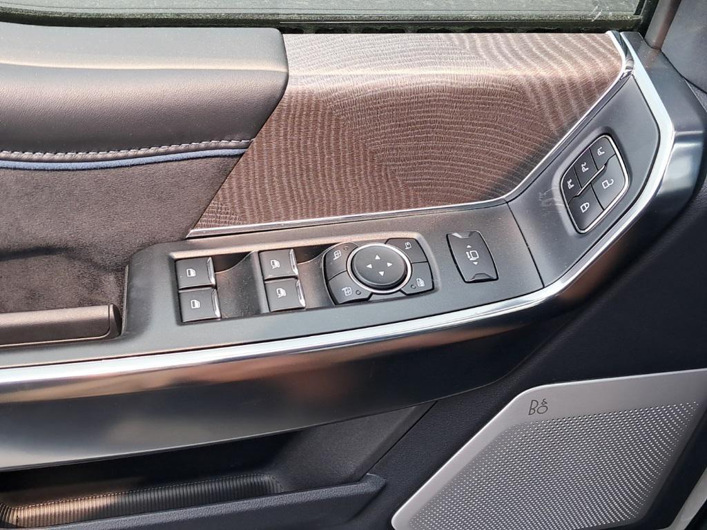 new 2025 Ford F-250 car, priced at $91,937