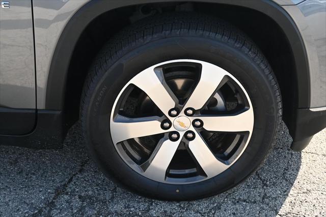used 2020 Chevrolet Traverse car, priced at $27,432