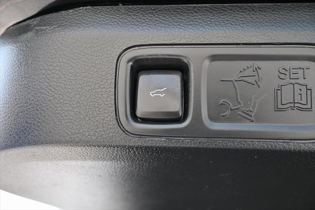 used 2021 Lincoln Navigator car, priced at $53,982