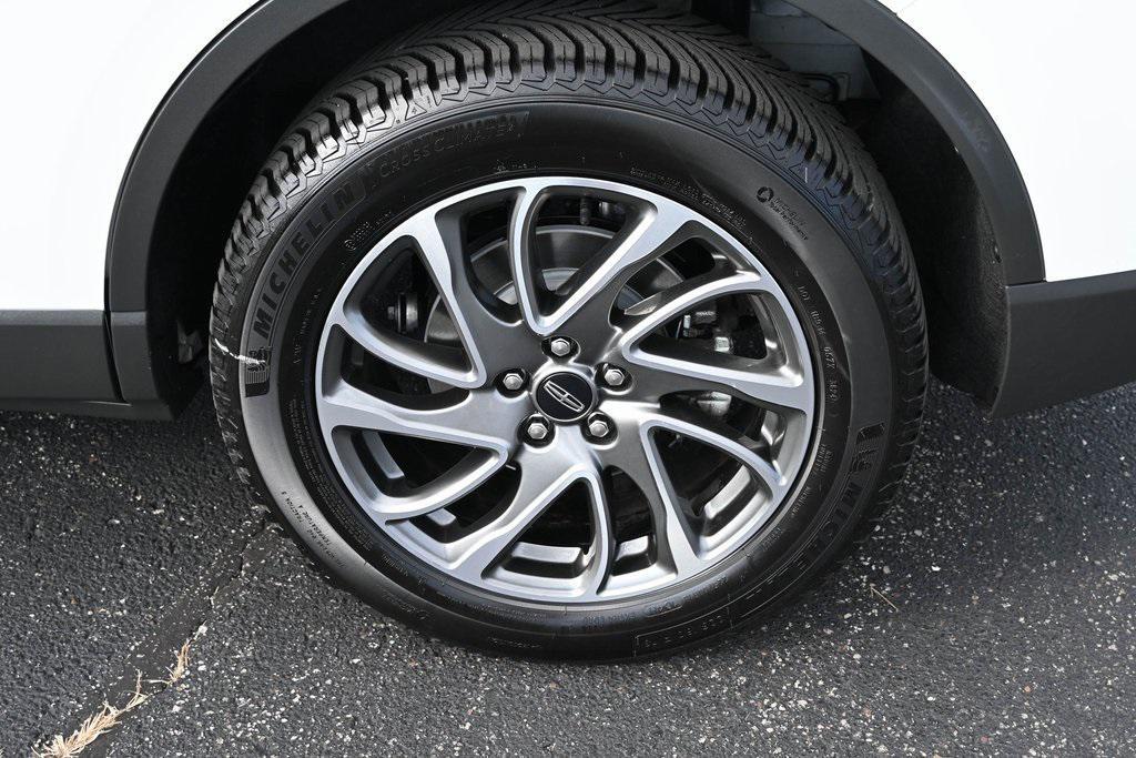 used 2022 Lincoln Corsair car, priced at $24,992