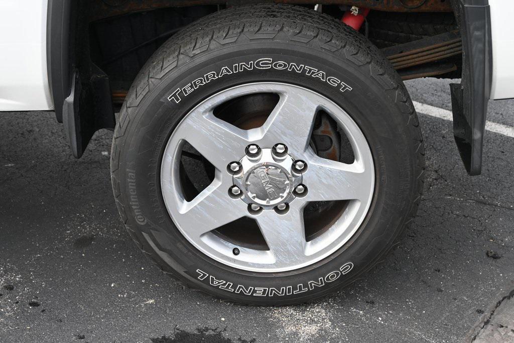 used 2015 GMC Sierra 2500 car, priced at $32,992