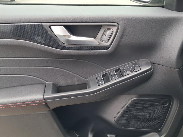 new 2025 Ford Escape car, priced at $35,460