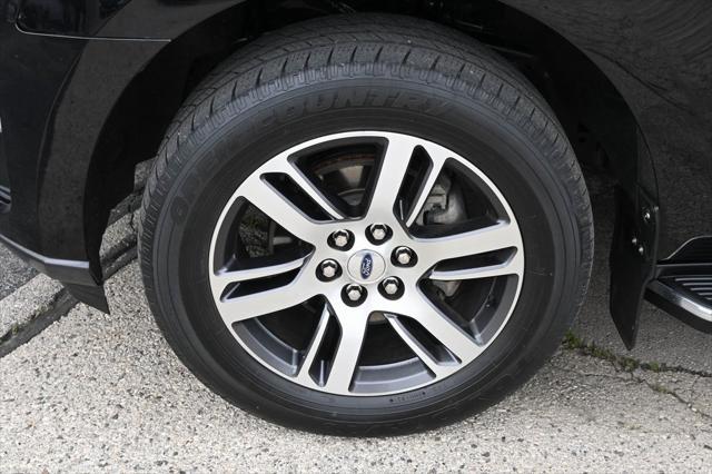 used 2022 Ford Expedition Max car, priced at $45,542