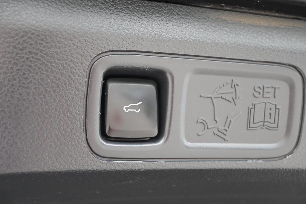 used 2022 Ford Expedition Max car, priced at $44,993