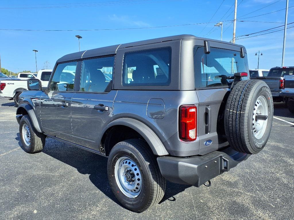 new 2025 Ford Bronco car, priced at $44,418