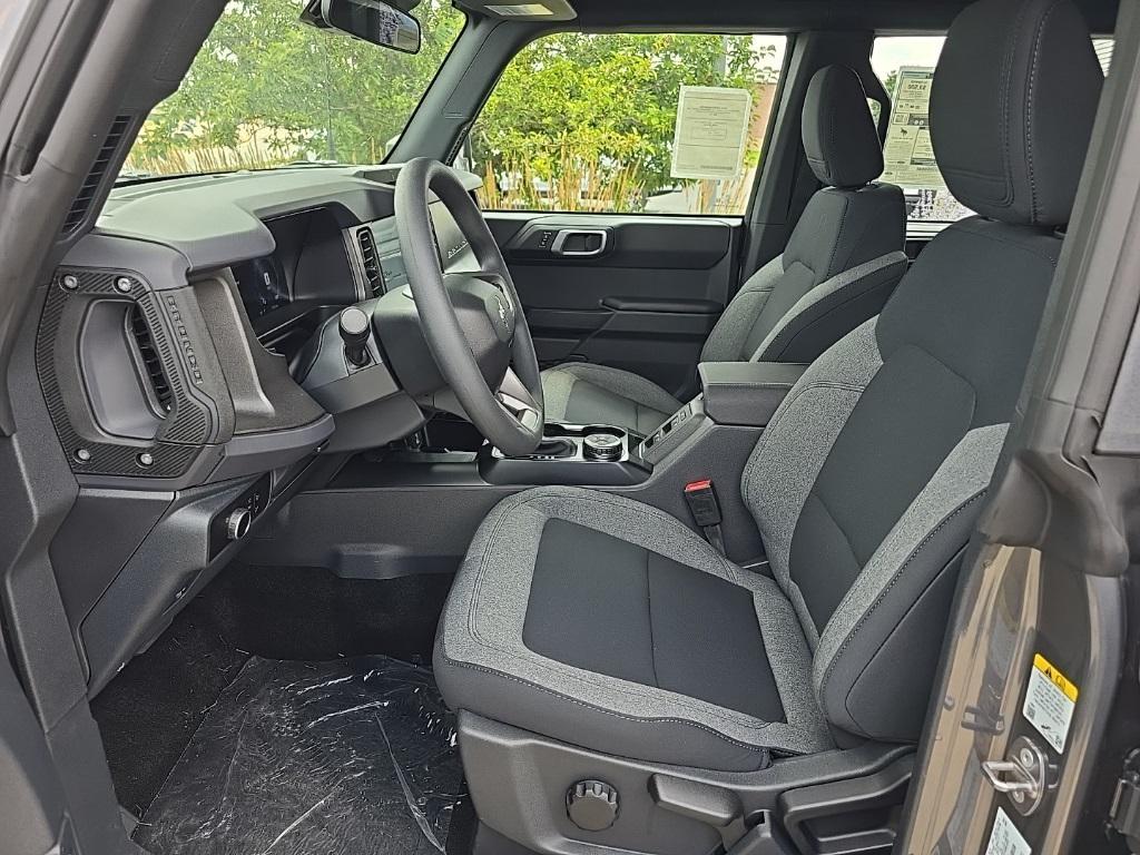 new 2025 Ford Bronco car, priced at $44,368