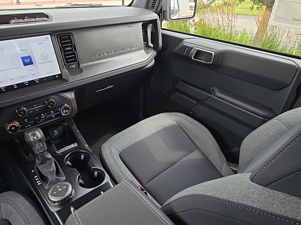 new 2025 Ford Bronco car, priced at $44,368