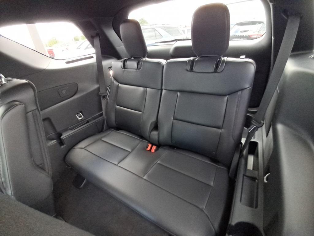 new 2025 Ford Explorer car, priced at $58,914