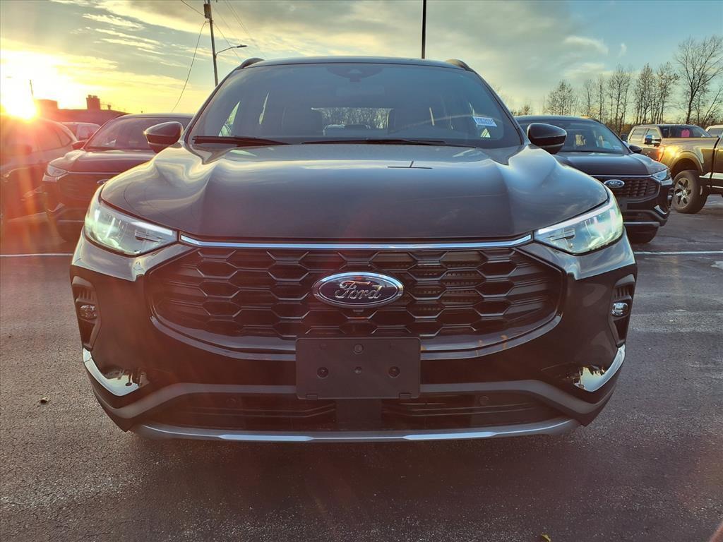 new 2026 Ford Escape car, priced at $39,480