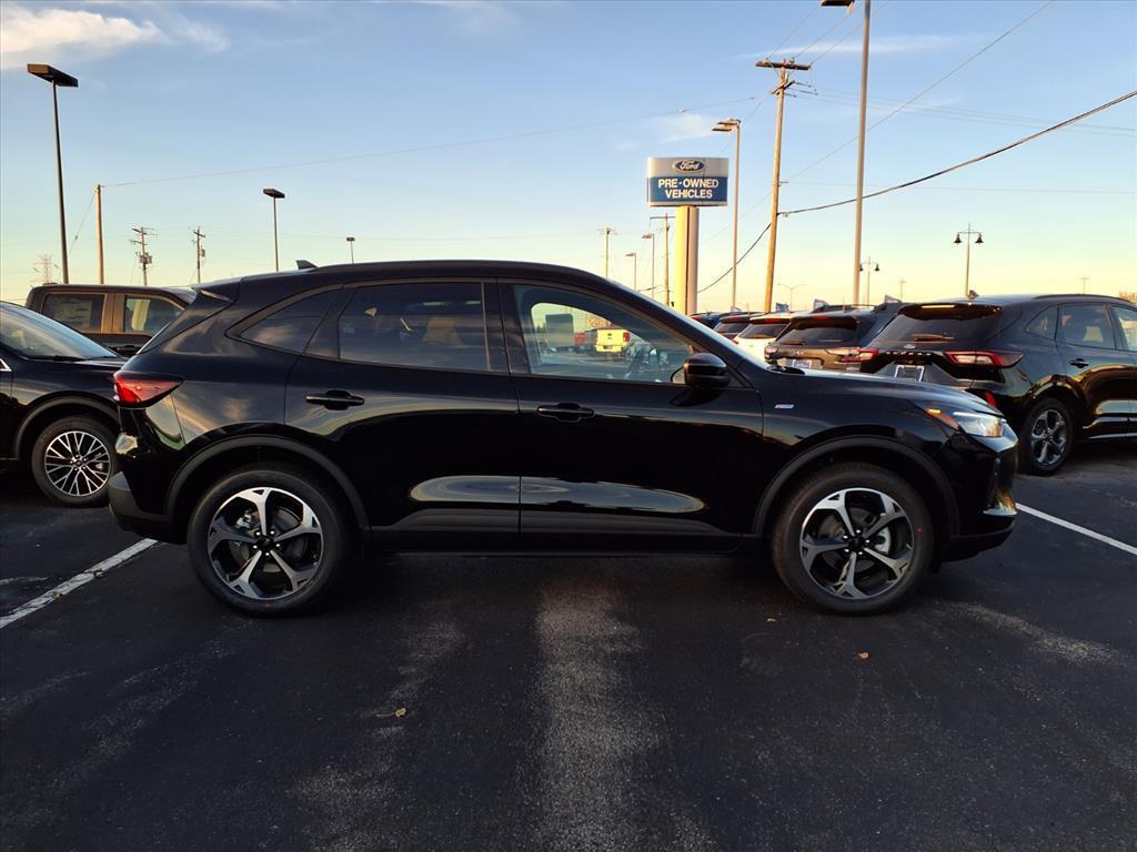new 2026 Ford Escape car, priced at $39,480