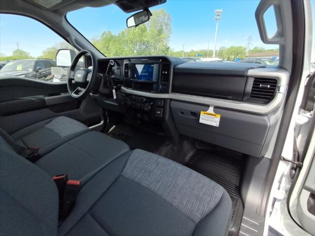 new 2025 Ford F-250 car, priced at $63,350
