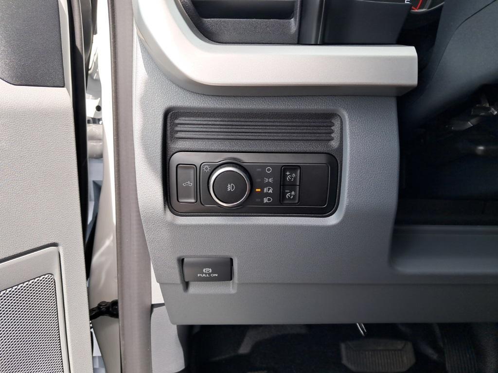 new 2025 Ford F-250 car, priced at $62,351