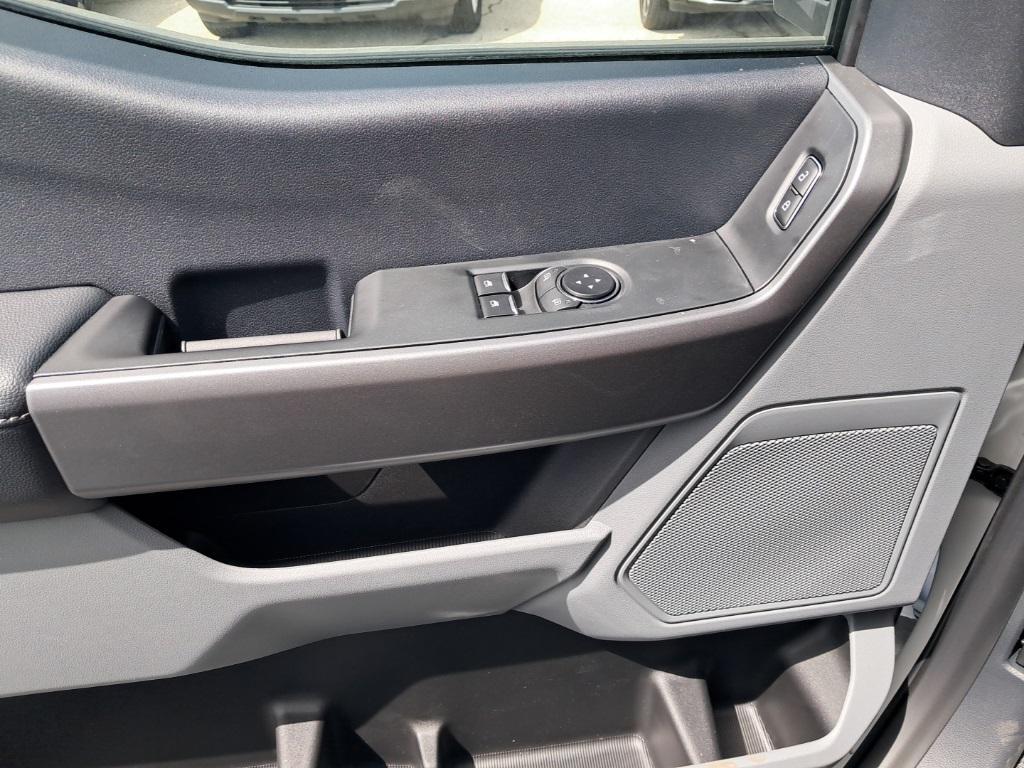 new 2025 Ford F-250 car, priced at $62,351