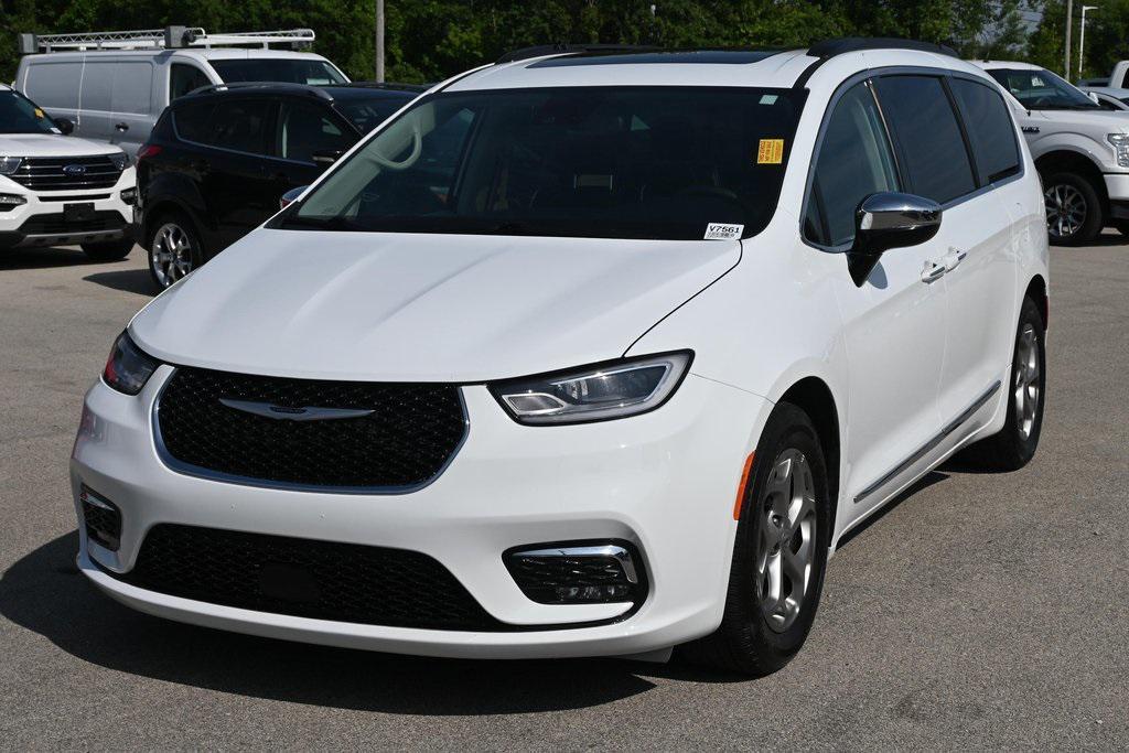 used 2023 Chrysler Pacifica car, priced at $27,542