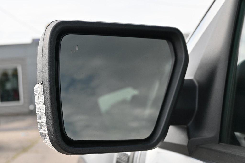used 2022 Ford F-150 car, priced at $32,652