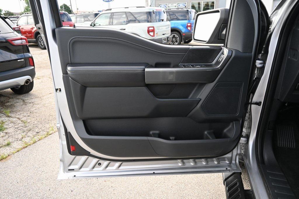 used 2022 Ford F-150 car, priced at $32,652