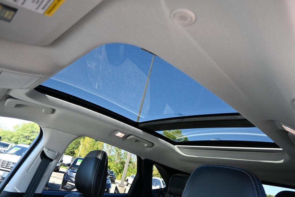 used 2022 Ford Escape car, priced at $23,993