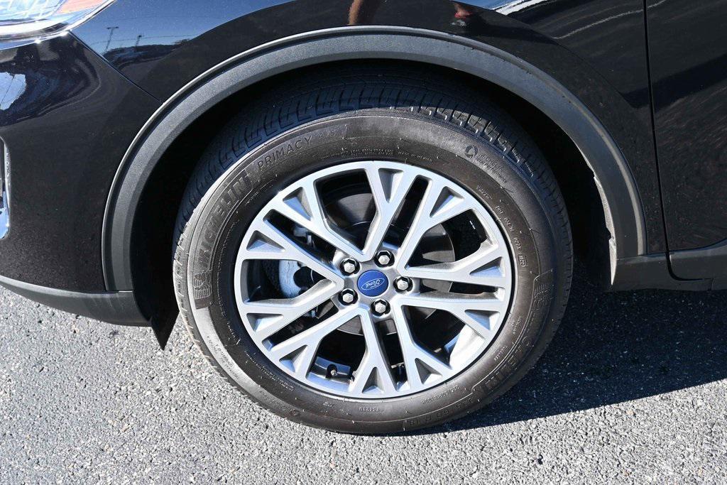 used 2022 Ford Escape car, priced at $23,993
