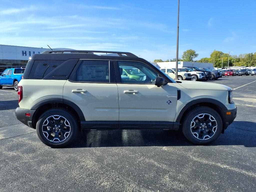 new 2025 Ford Bronco Sport car, priced at $40,459