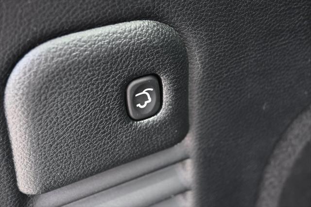used 2018 Jeep Grand Cherokee car, priced at $22,792