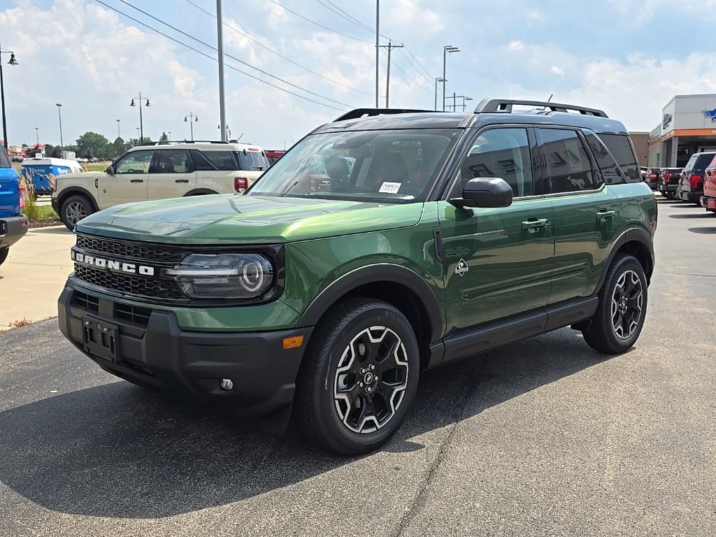 new 2025 Ford Bronco Sport car, priced at $37,649