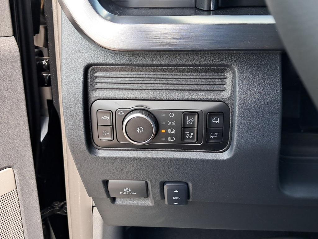 new 2025 Ford F-350 car, priced at $77,956