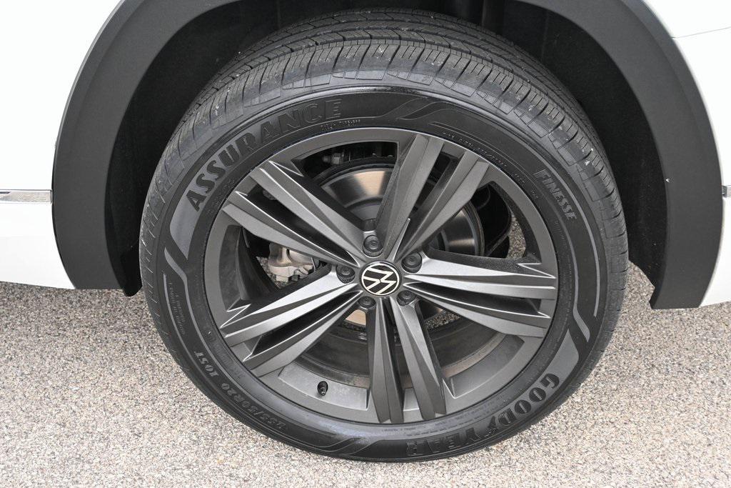 used 2021 Volkswagen Atlas car, priced at $29,492