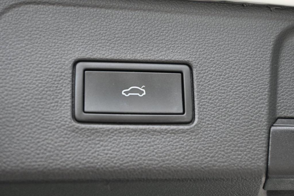 used 2021 Volkswagen Atlas car, priced at $29,492