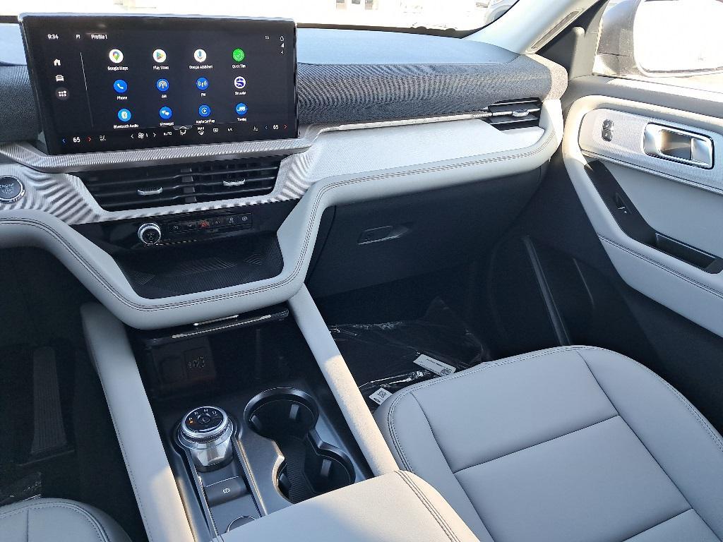 new 2025 Ford Explorer car, priced at $47,130
