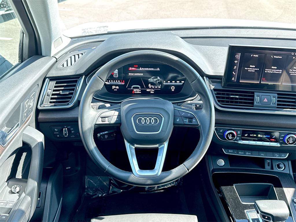 used 2024 Audi Q5 car, priced at $32,700