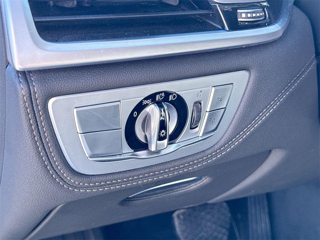 used 2020 BMW 750 car, priced at $40,000