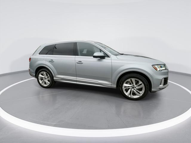 used 2024 Audi Q7 car, priced at $55,290