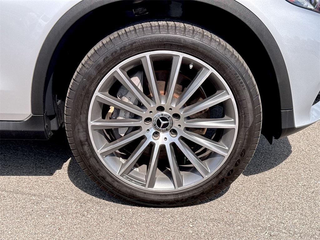 used 2019 Mercedes-Benz GLC 300 car, priced at $30,600