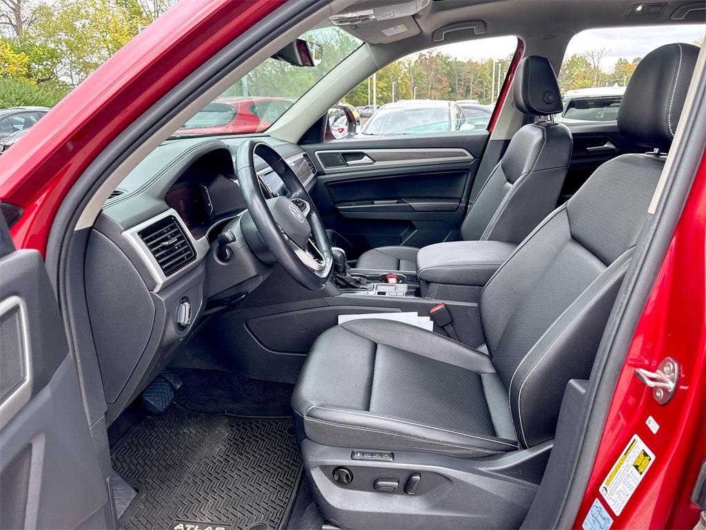 used 2021 Volkswagen Atlas car, priced at $23,997