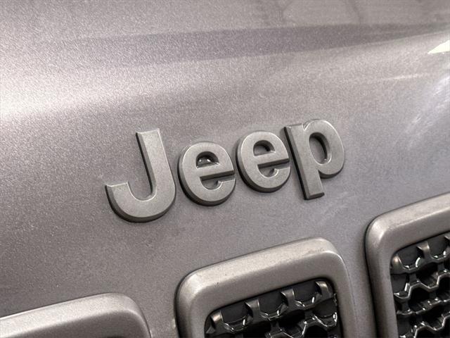 used 2019 Jeep Cherokee car, priced at $17,998