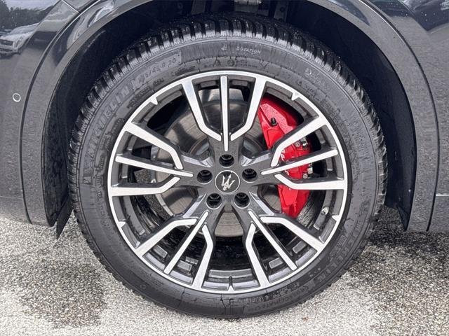 new 2024 Maserati Grecale car, priced at $62,530
