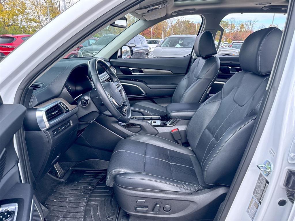 used 2022 Kia Telluride car, priced at $35,000