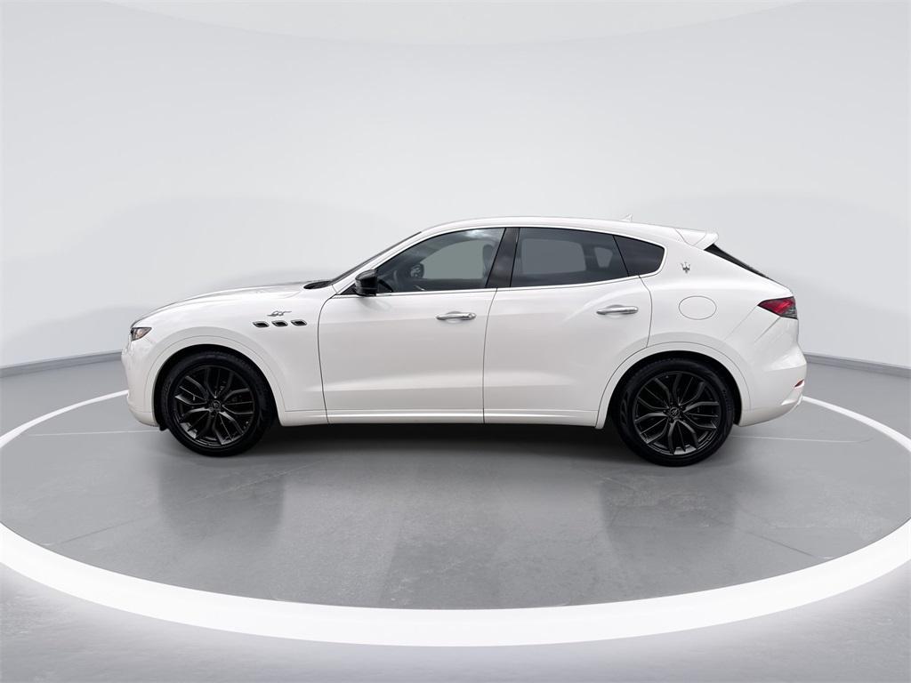 new 2024 Maserati Levante car, priced at $62,800
