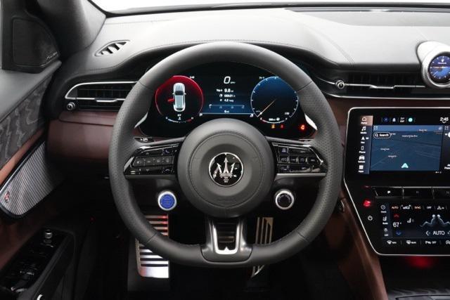 new 2025 Maserati Grecale car, priced at $79,998