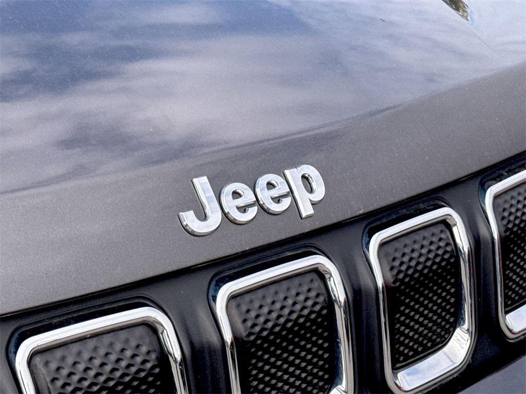 used 2022 Jeep Compass car, priced at $21,284