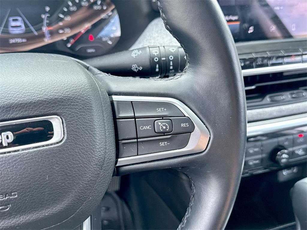 used 2022 Jeep Compass car, priced at $21,284