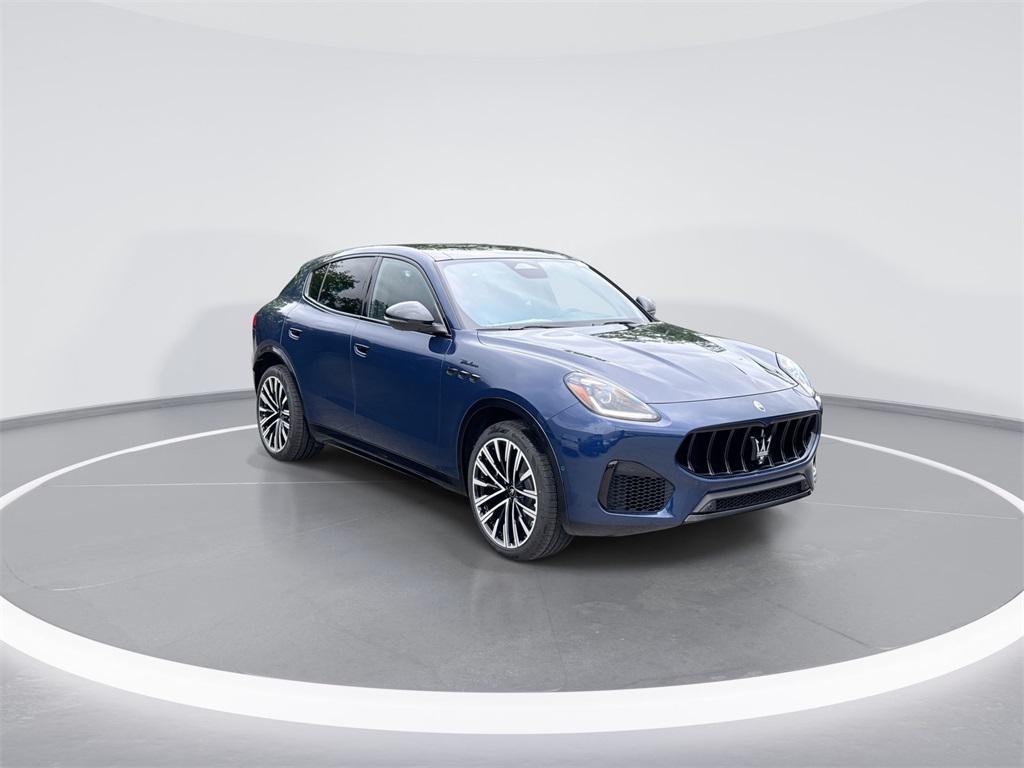 new 2025 Maserati Grecale car, priced at $79,759