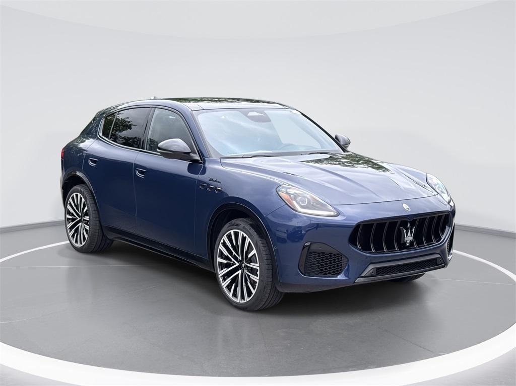 new 2025 Maserati Grecale car, priced at $79,759
